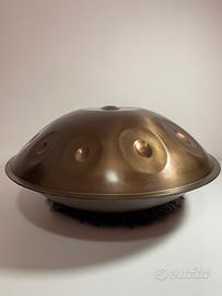 Handpan in scala E3 la sirena ember steel.