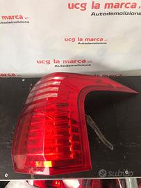 stop destro Peugeot 5008 anno 2010