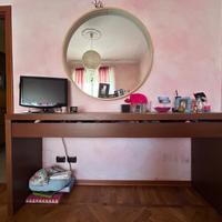 Toeletta ikea marrone scuro