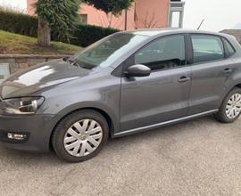 VOLKSWAGEN Polo 5ª serie - 2010