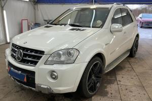 MERCEDES-BENZ ML 63 AMG V-MAX 510CV UNICA BIANC