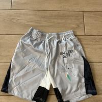 Pantaloni corti Gallery Dept