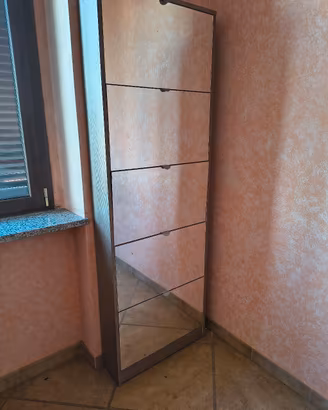 Scarpiera con specchi