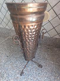 Portaombrelli vintage con supporto in ferro