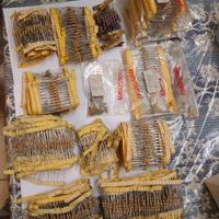 Resistori x elettronica 6500 e condensatori n. 550