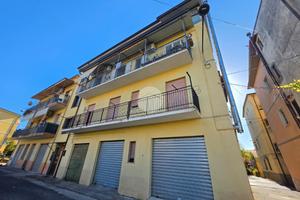 4 LOCALI A SANTA MARIA DEL CEDRO