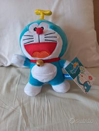 Peluche Doraemon originale