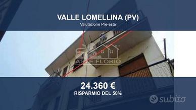 Immobile in asta di 179 m² con più di 5 locali a V
