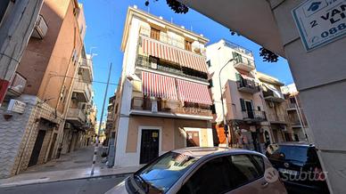 2 LOCALI A MARGHERITA DI SAVOIA