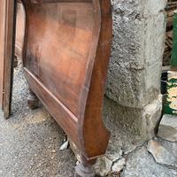 Letto matrimoniale a barchetta