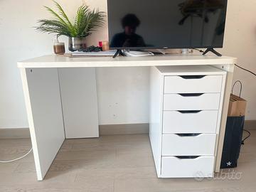 Scrivania Ikea