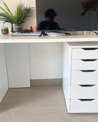 Scrivania Ikea