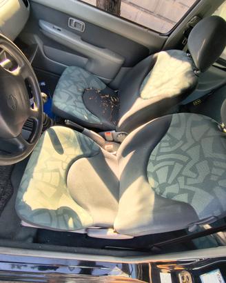 sedili Nissan Micra k11 3 porte ottimi