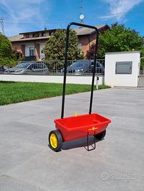 Seminatrice per prato