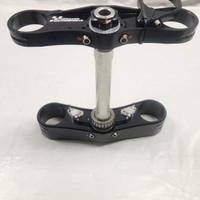 PIASTRA STERZO SUPERIORE E INFERIORE FORKASEN MOTO