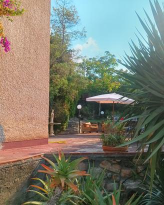 Villa collina a 5 minuti da servizi