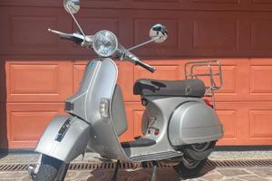 Vespa PX150