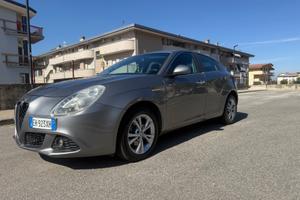 Alfa Romeo Giulietta 1.6 JTDm-2 105 CV Exclusive