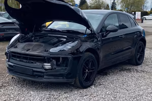 Porsche macan 2.0 2022