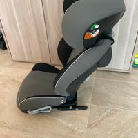 Seggiolino auto BeSafe IZI Up fix