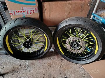Ruote motard 