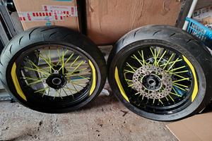 Ruote motard 