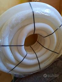 tubo canalizzazione aria