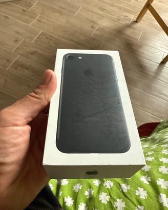iPhone  7