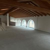 NEGOZIO A CREDARO