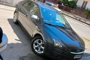 ford focus 1.6 tdc 