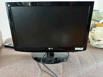 Televisone piccola LG