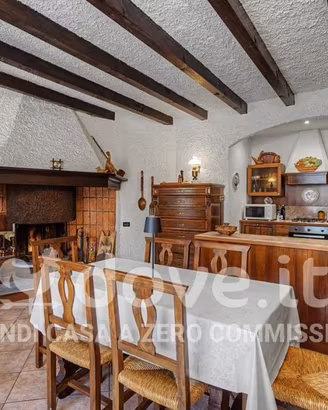 Appartamento di 162 m² con 4 locali e box auto dop