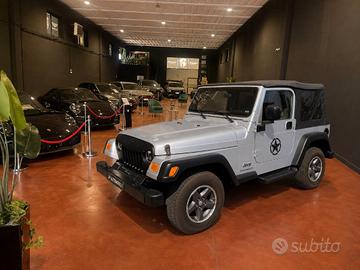Jeep Wrangler Wrangler 2.5 Soft Top CLIMA