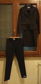 Completo vestito, pantaloni e giacca