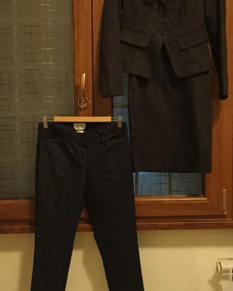 Completo vestito, pantaloni e giacca