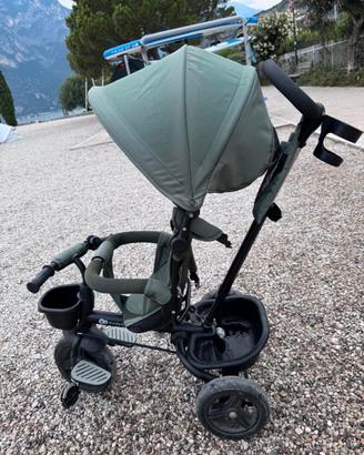 Passeggino triciclo
