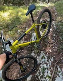 Mtb cube 29