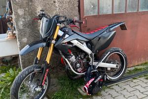 Hm 50 (77)