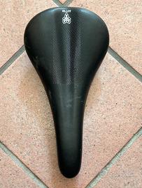 Sella wtb x santa cruz