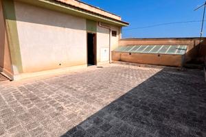 V/1271 Monolocale con spazio esterno