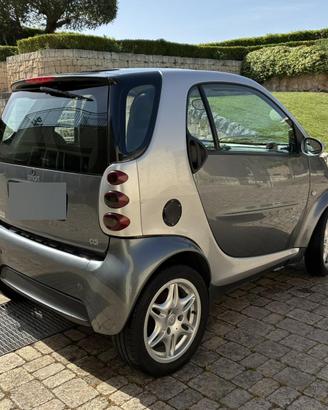 Smart fortwo 1 serie