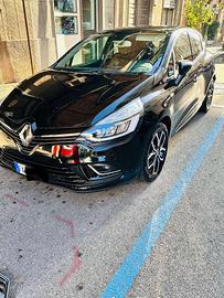 RENAULT Clio 5ª serie - 2019