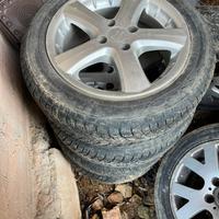 Cerchi 4x100 e gomme al 90% 185/60 r15