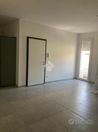 3 LOCALI A MONTICHIARI