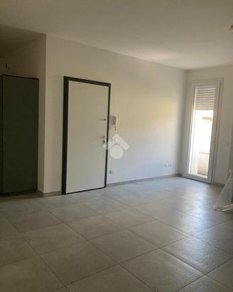 3 LOCALI A MONTICHIARI