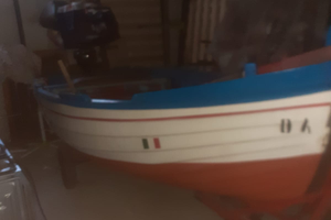 Barca in vetroresina pesante