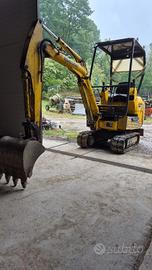 mini escavatore komatsu pc 15 q. 17