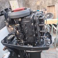 Motore fuoribordo Mercury 25 CV 2 tempi