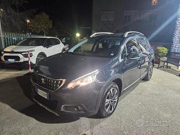 Peugeot 2008 BlueHDi 100 S&S Allure
