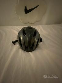 Casco met tadej pogačar